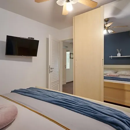 Apartment San Pietro *