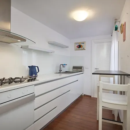 San Pietro Apartment *